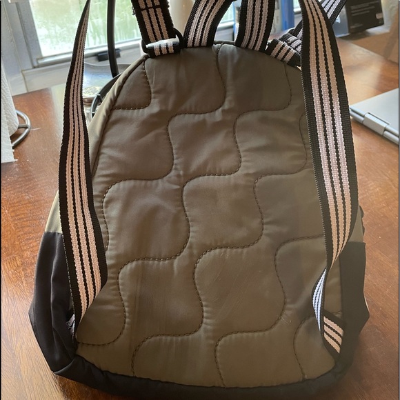 Mini ADIDAS backpack - Picture 2 of 3